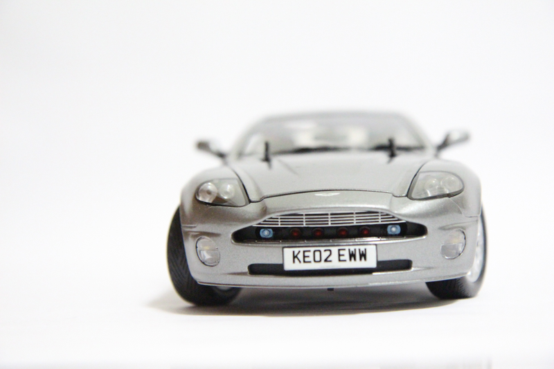 Illustration for article titled Beanstalk Aston Martin V12 Vanquish: Review